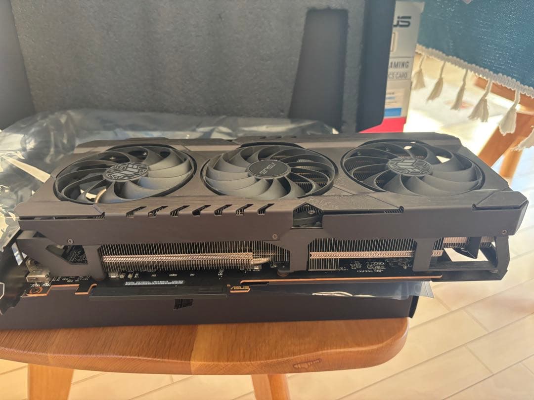 【三連休限定】ASUS Radeon RX 6700 XT グラフィックスカード