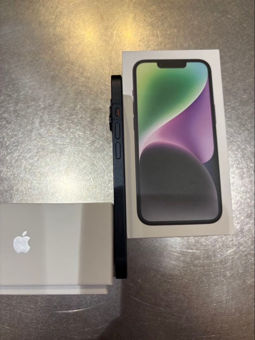 おまけつき【美品】iPhone14 256GB ミッドナイト