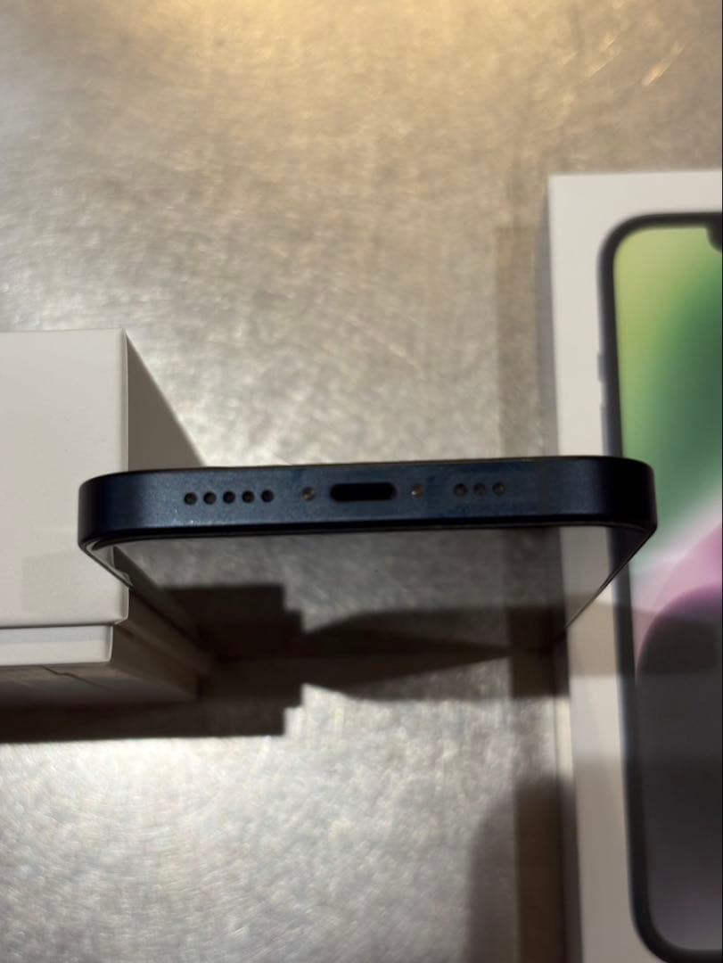 おまけつき【美品】iPhone14 256GB ミッドナイト