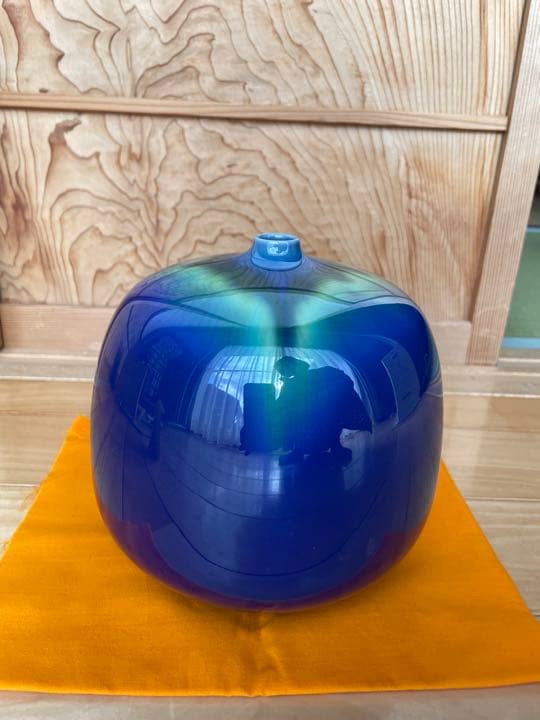 人間国宝 故三代 徳田八十吉　碧明耀彩