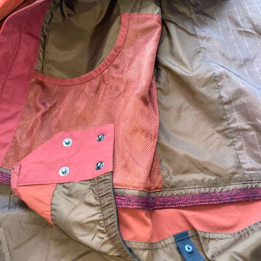 Burton／GORE-ＴＥＸ　スノーボードウェアー　ワインレッド&オレンジ