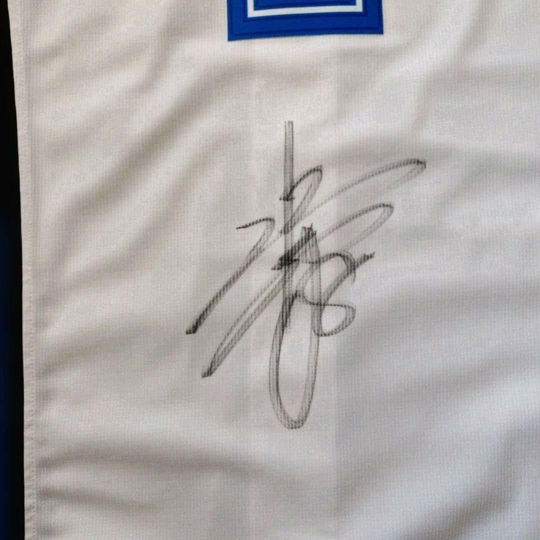 近藤　健介　ユニフォーム（日ハム）