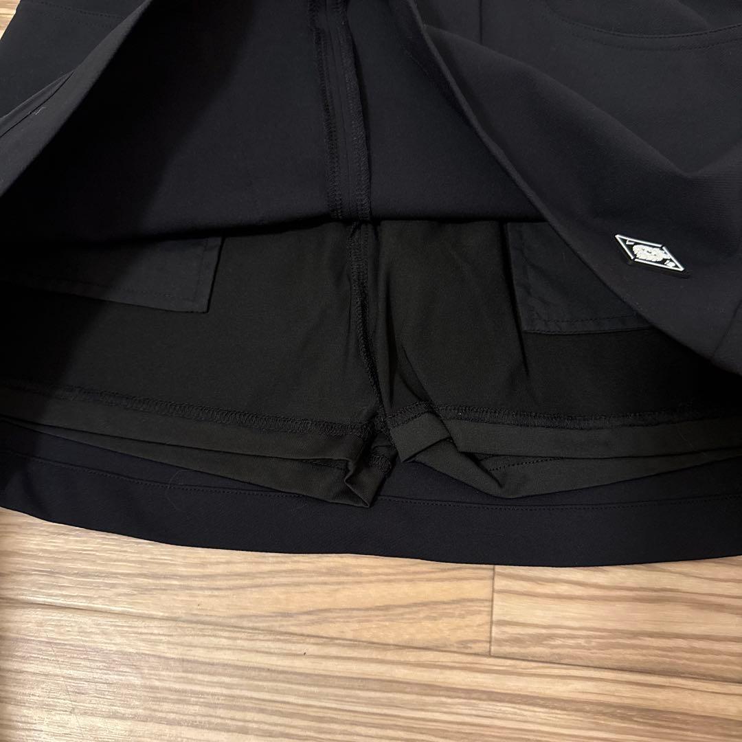 新品 V12 スカート