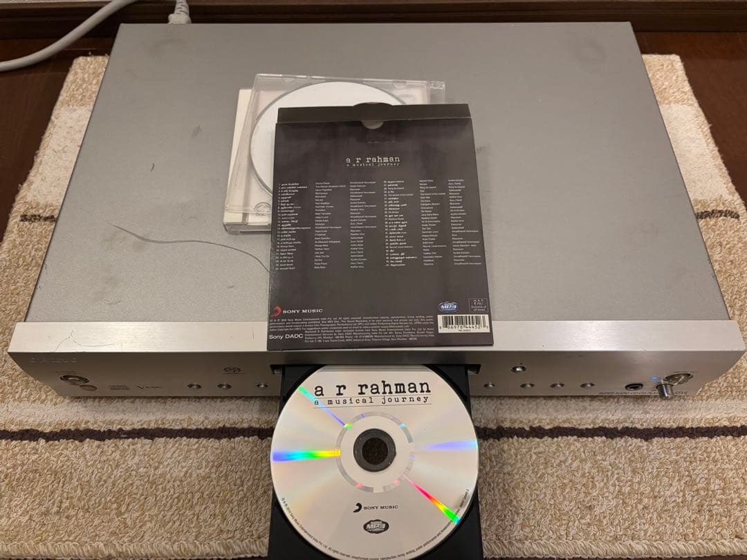 ☆実働品ONKYO C-S5VL(S)　SACD/CDプレーヤー　純正リモコン付