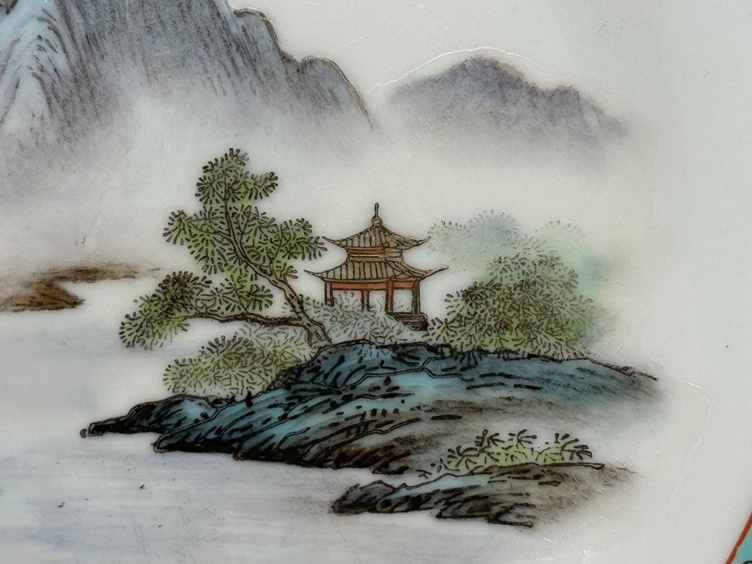 中国　1950ー1960年代　景徳鎮製　粉彩山水紋大皿小皿5点まとめ260104