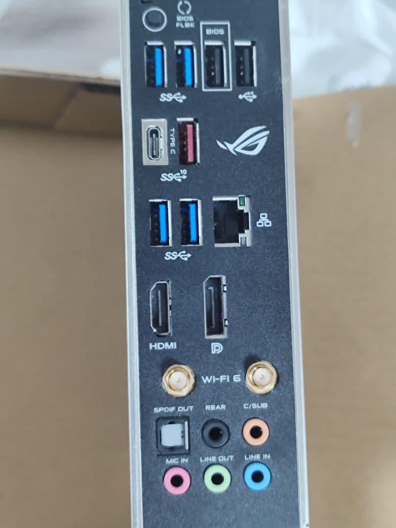 ROG B550-F WIFI RYZEN 5700X3D 32GBメモリセット