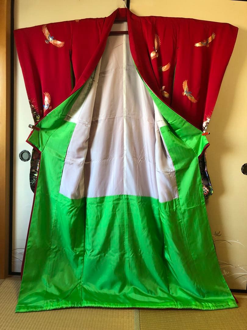 【超美品】婚礼 花嫁 引き振袖 赤 鳥花柄 フォトスタジオにて使用