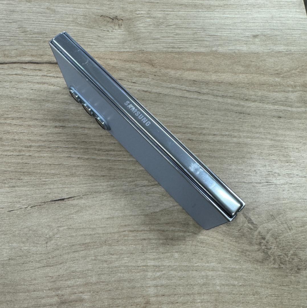 [不良なし] Galaxy Z Fold 5 | 256gb | SIMフリー版