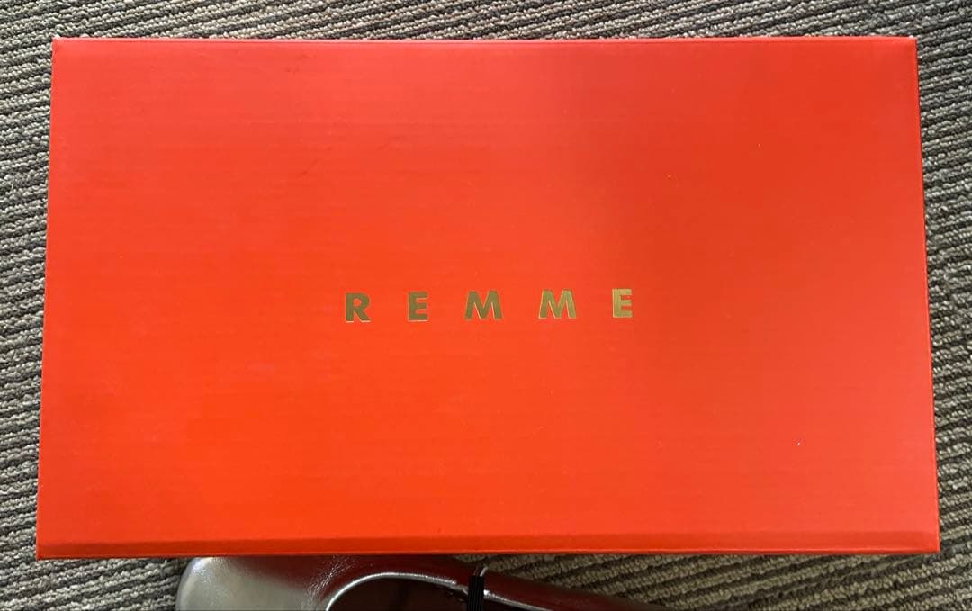 REMME レメ　ゴムストラップフラットシューズ　38