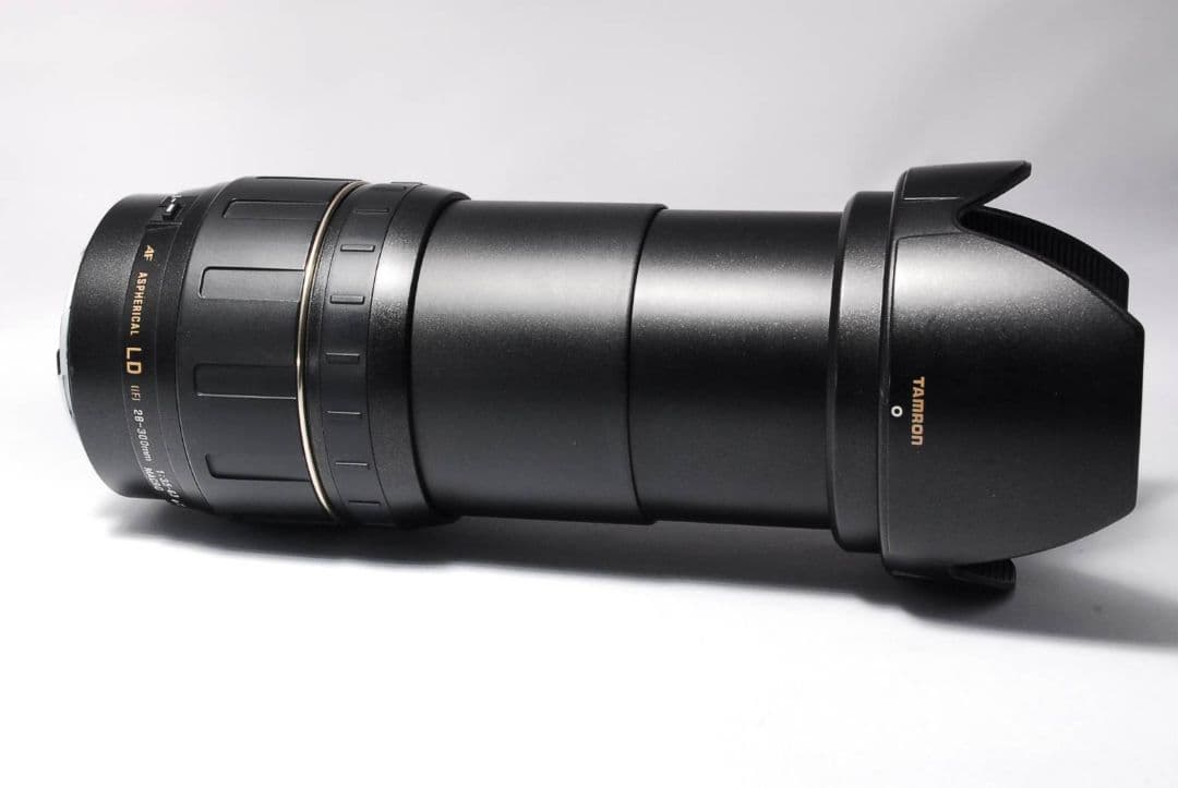 ♥レンズ交換不要♥超高倍率レンズ タムロン TAMRON AF 28-300mm