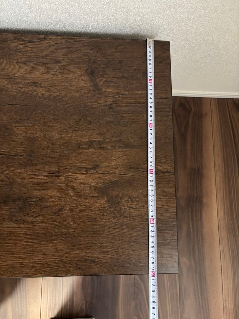 リフトアップ機能付きセンターテーブル