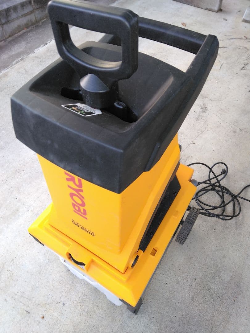 RYOBI ガーデンシュレッダー GS-2010