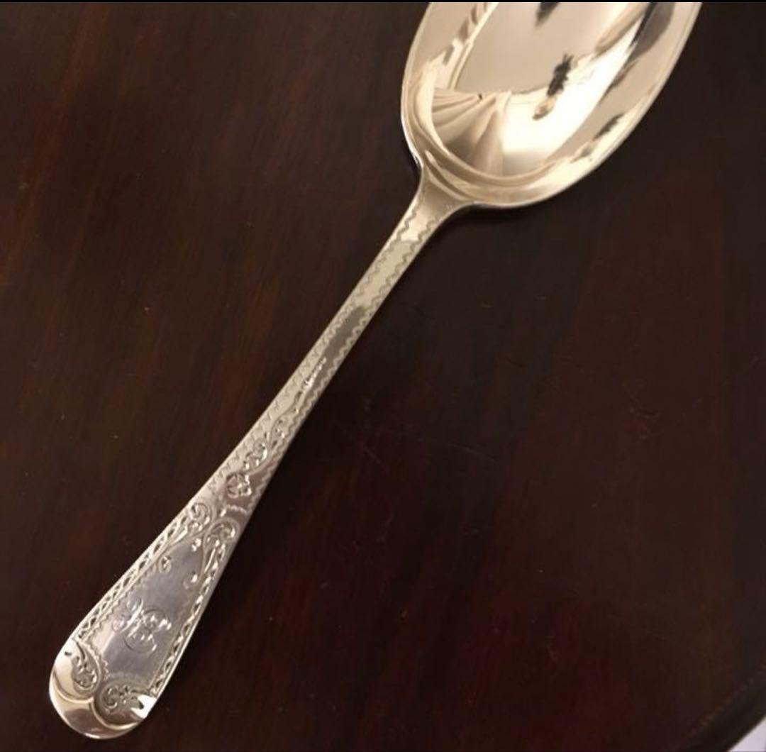 英国アンティーク 純銀ブライトカット スプーン