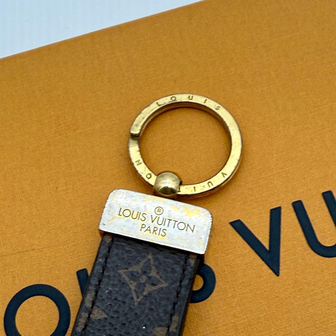 美品　ルイヴィトン　ドラゴンヌ　キーホルダー　モノグラム