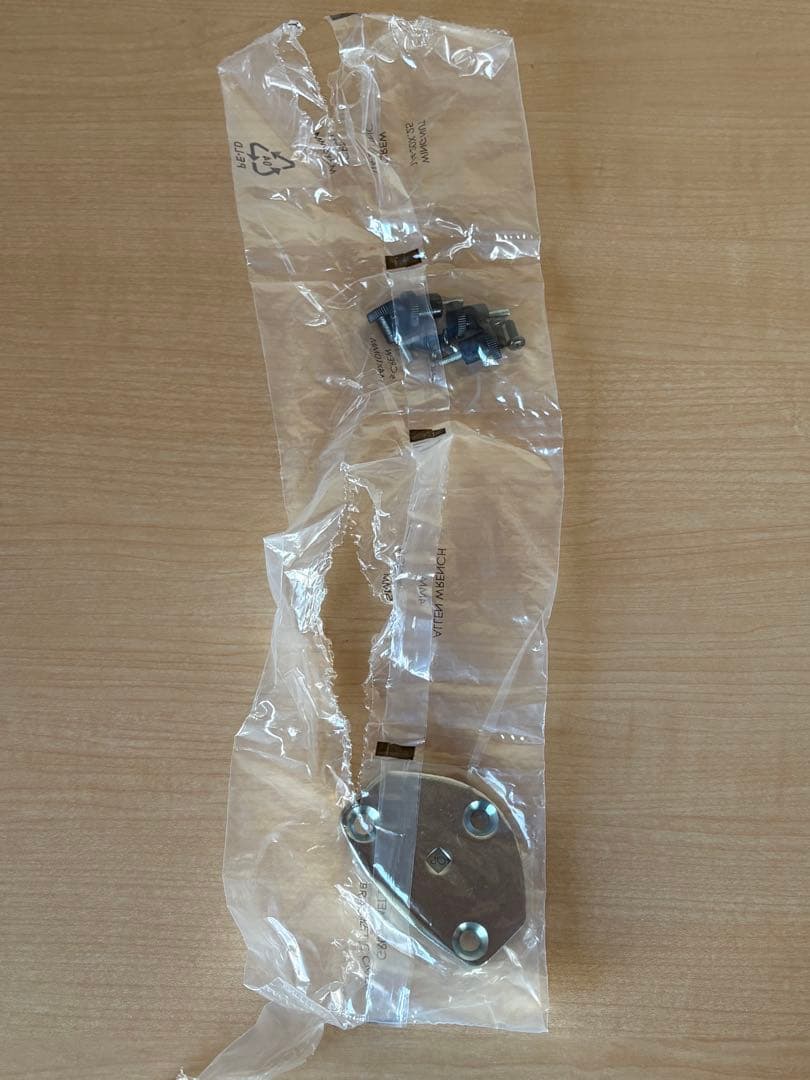 エルゴトロンLXモニターアーム ブラック