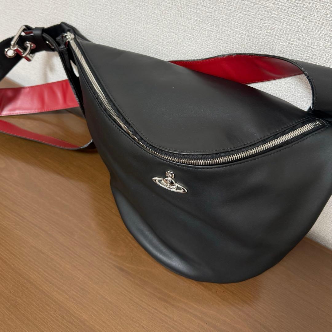 VivienneWestwood ボディバッグ　PUNK レザー