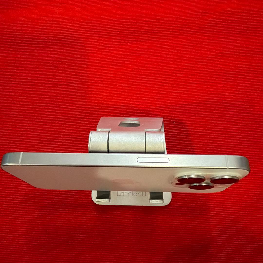 iPhone15PRO128GB 本体と箱と新品純正ケーブルと説明書とピン