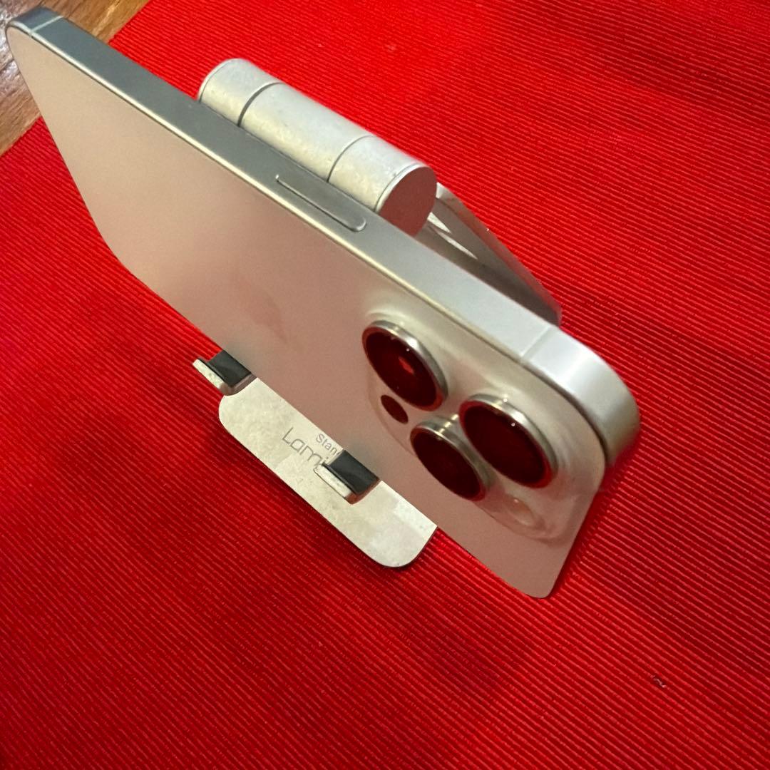 iPhone15PRO128GB 本体と箱と新品純正ケーブルと説明書とピン