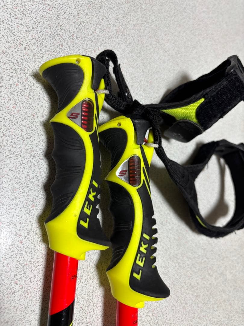 LEKI レキ　VENOM VARIO 3D ヴェノムバリオ　カーボン