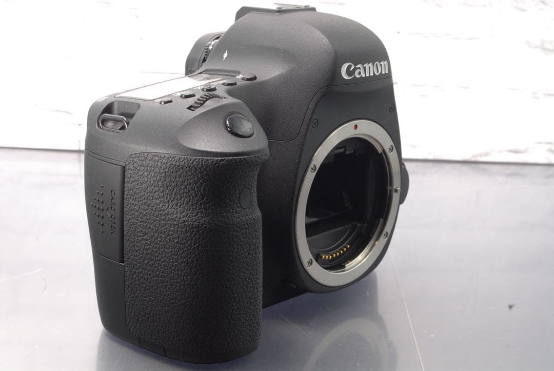 Canon EOS 6D ダブルズームキット 望遠レンズ スマホ転送OK 美品♡