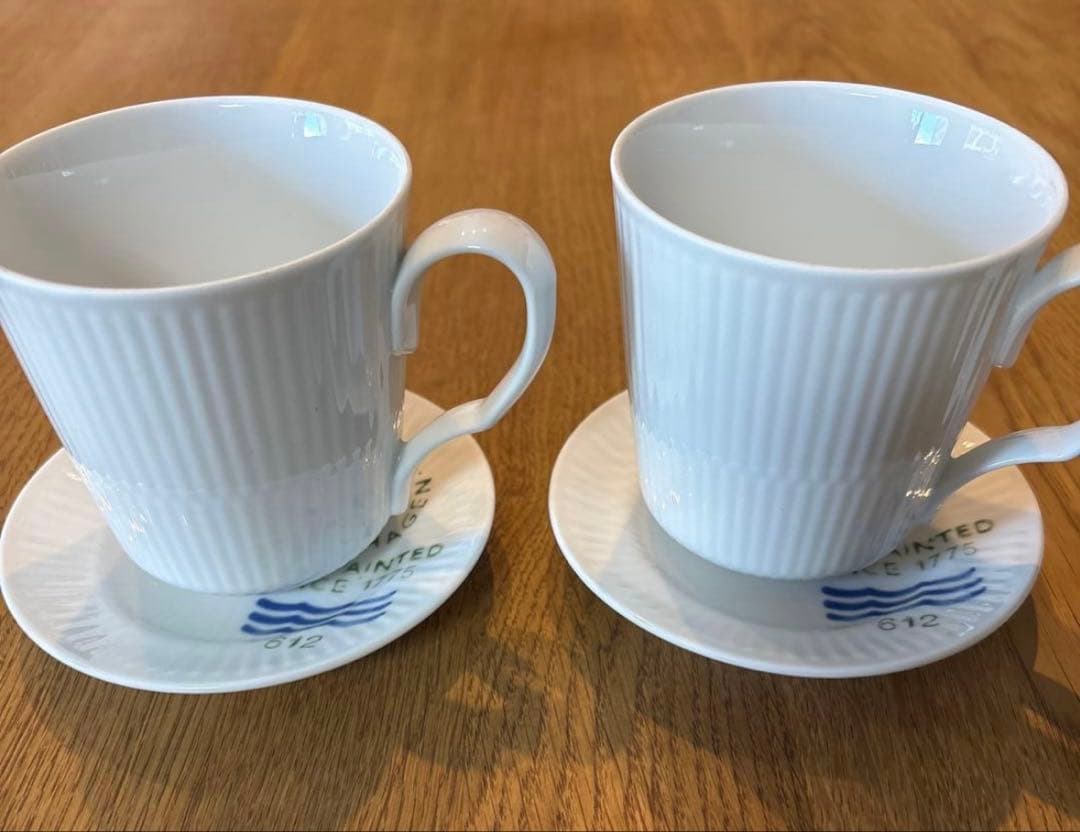 ロイヤルコペンハーゲン ホワイトブルーテッド マグ・ソーサー・22cmプレート