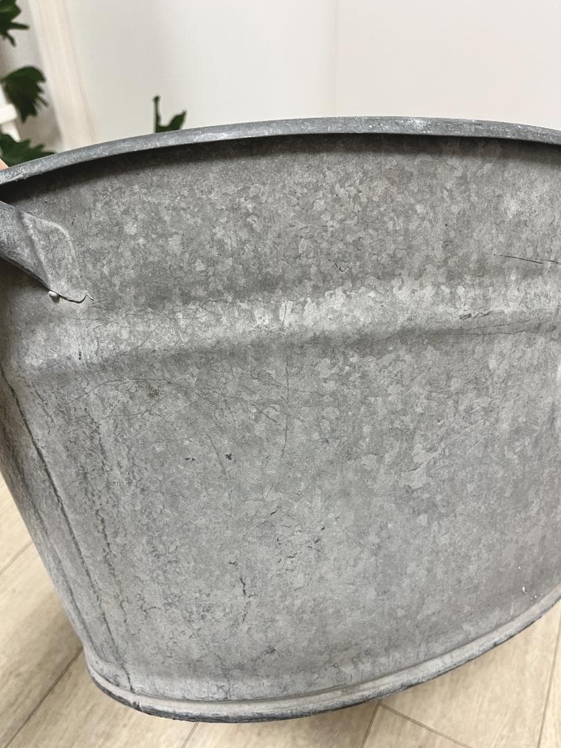 ビンテージ プランター 特大 タライ シルバー 鉄製 亜鉛メッキ