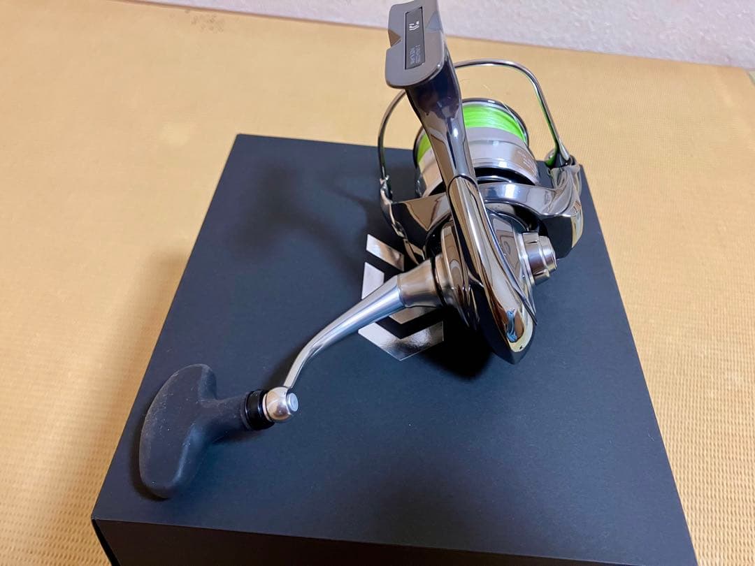 【新品未使用】DAIWA ダイワ　22 イグジスト LT3000S