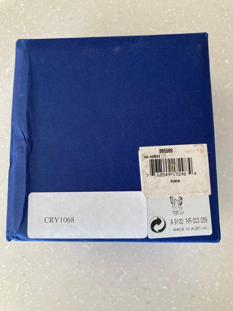 未使用品☆スワロフスキー社製　クリスタルガラスの置物　タツノオトシゴ