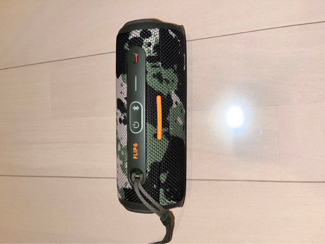 JBL Flip 6 迷彩 ワイヤレススピーカー