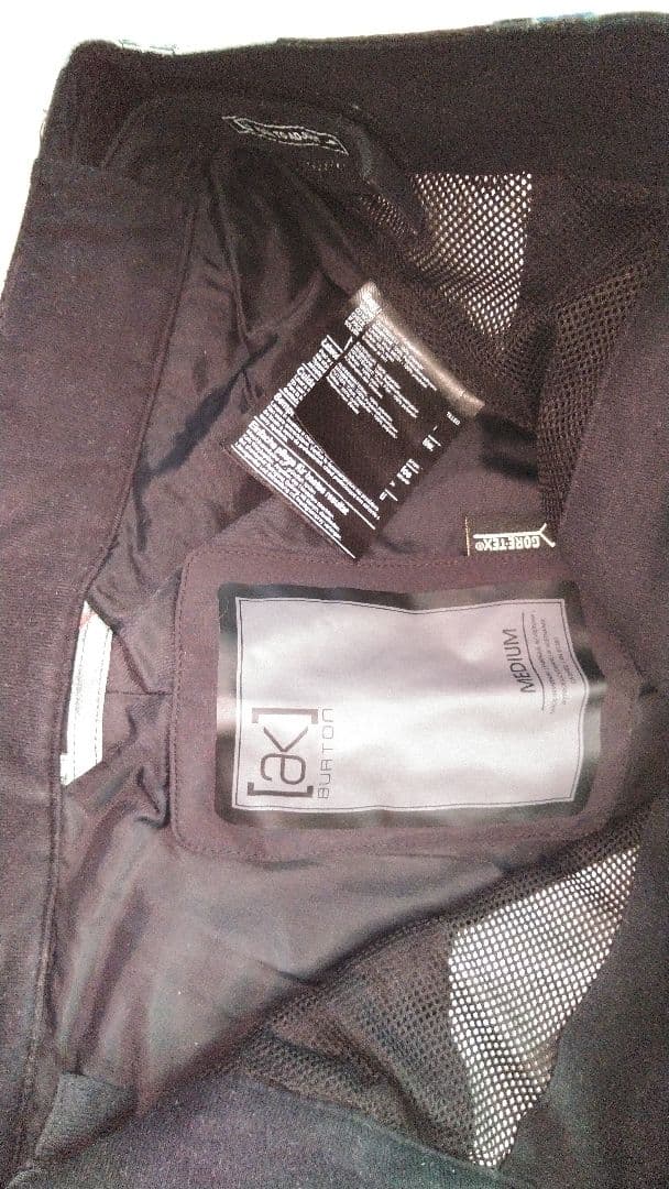 Burton ak　パンツ　M