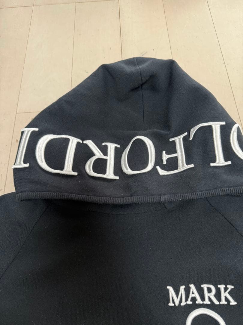 MARK&LONA★50サイズ★ニットパーカー★ブラック