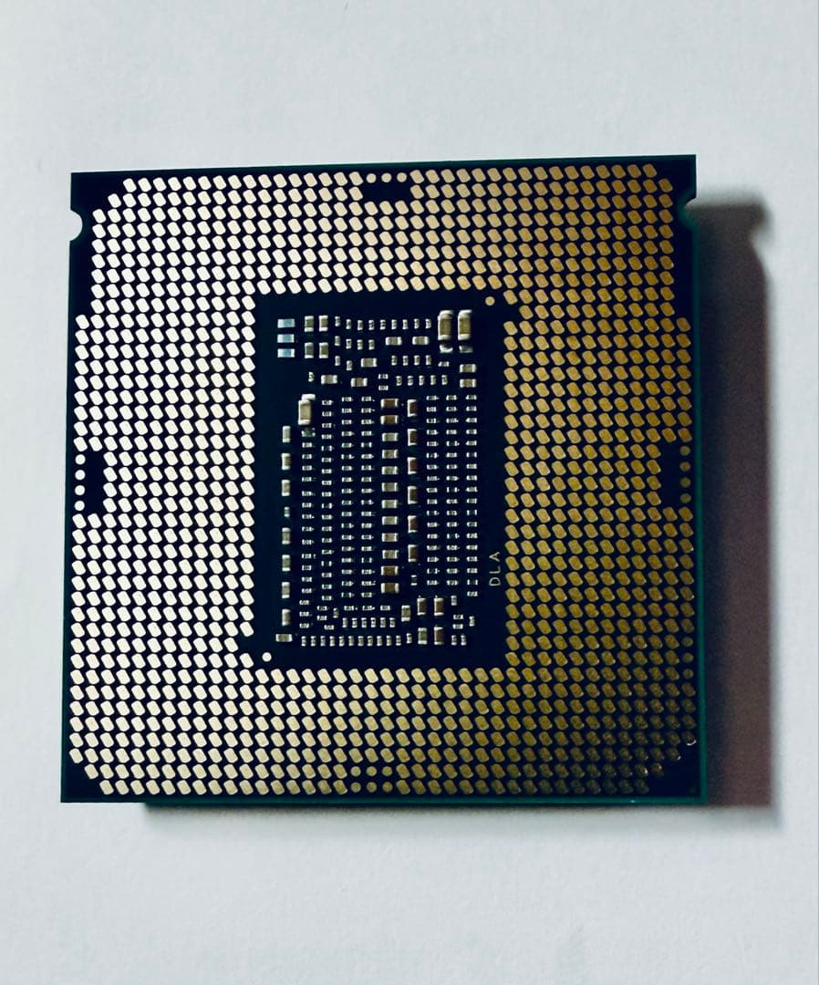 Intel Core i7-9700 CPU 3.00GHz 動作確認済