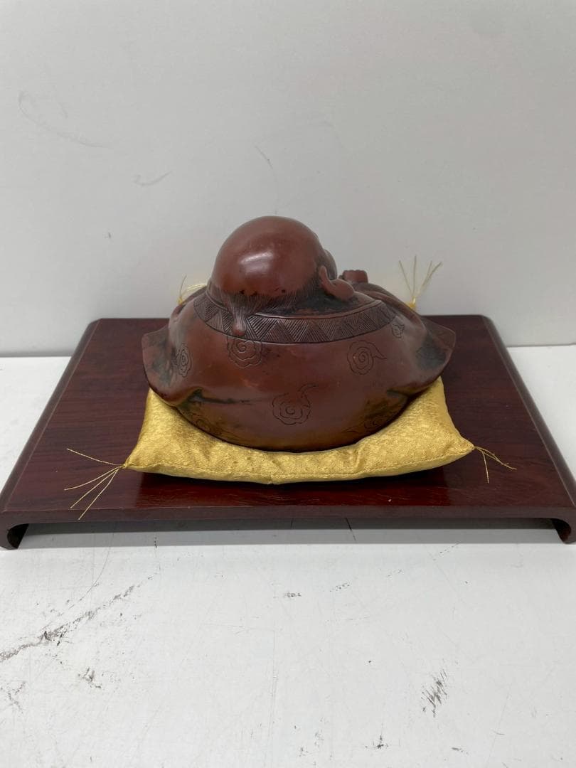 A◆布袋様　置物　開運　招福　インテリア　アンティーク　レトロ　座布団付き