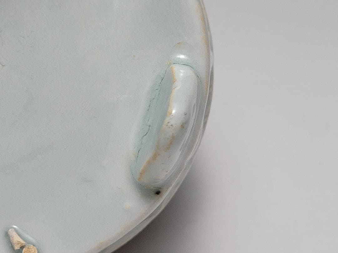 白釉 透刻紋 蓋香炉 宋元時代 幅約9cm