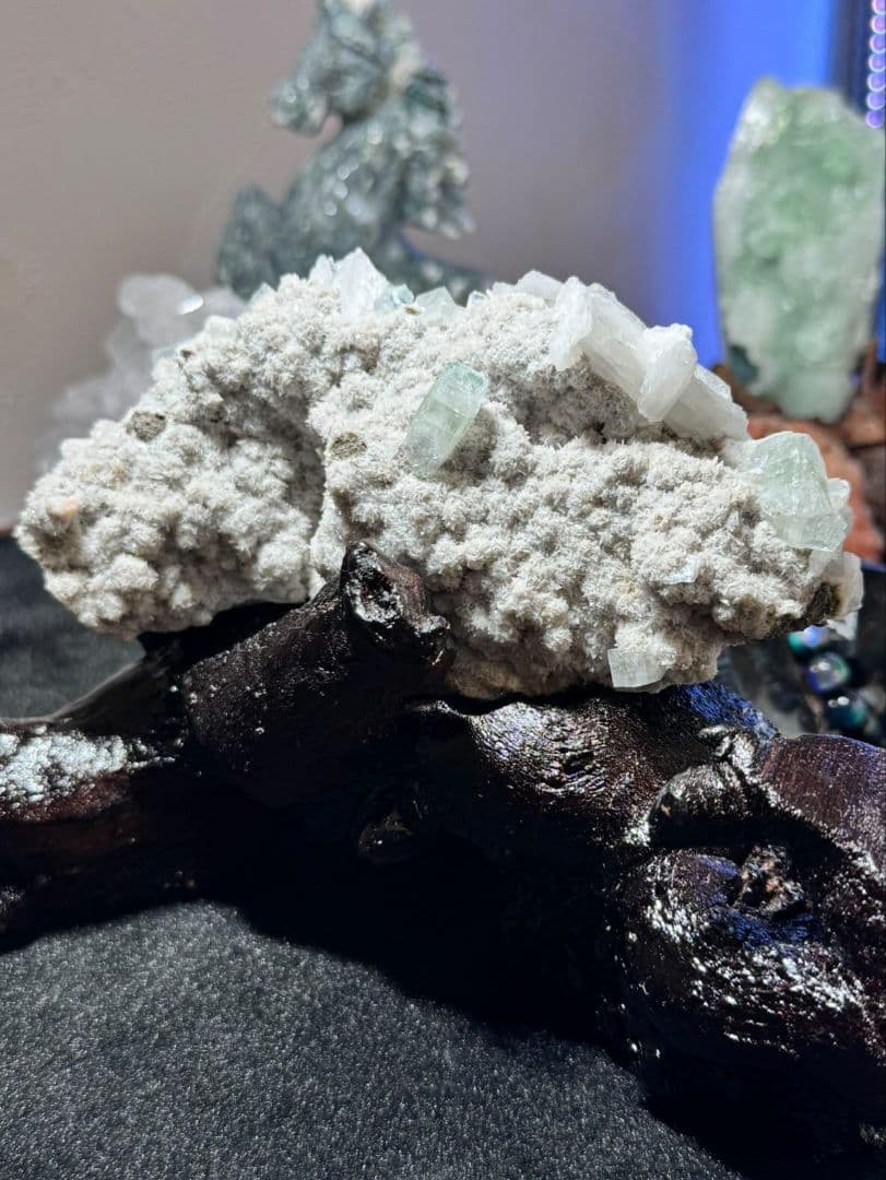 グリーンアポフィライト☆カルサイト共生☆クラスター☆台座付き☆