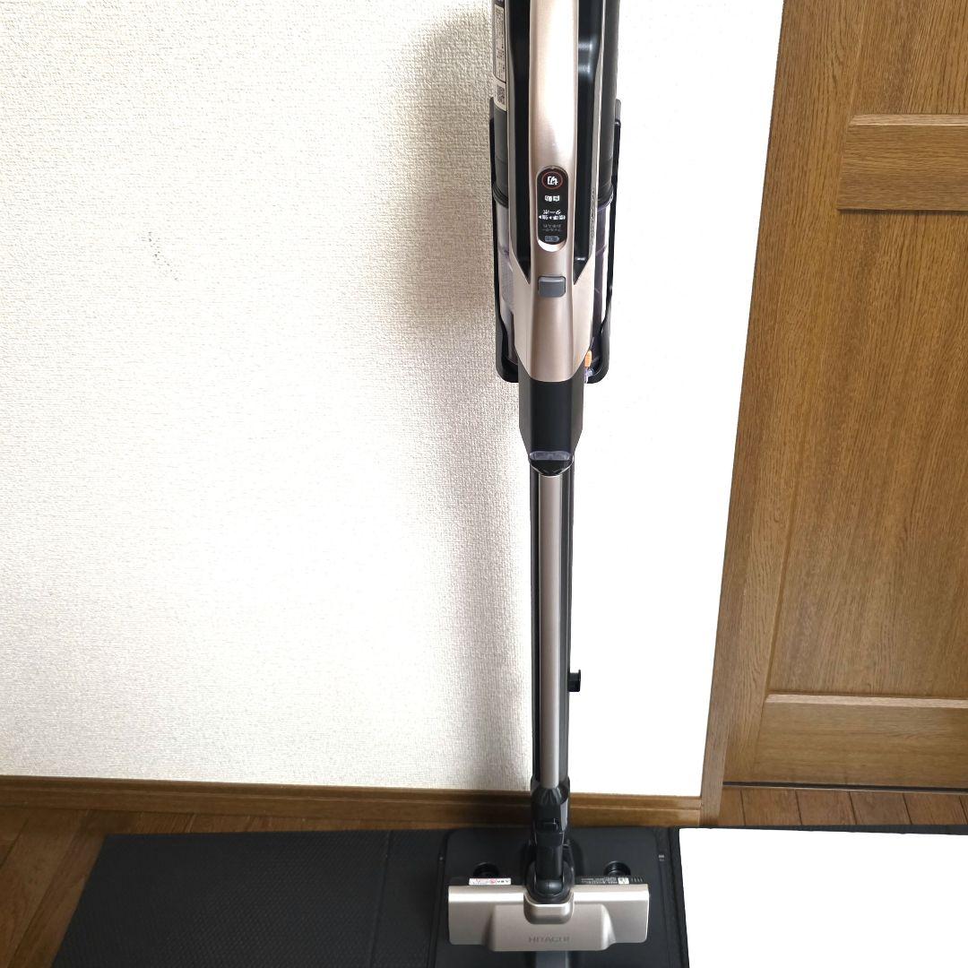【美品】HITACHIコードレス掃除機PV-BH900Kパワーブーストサイクロン
