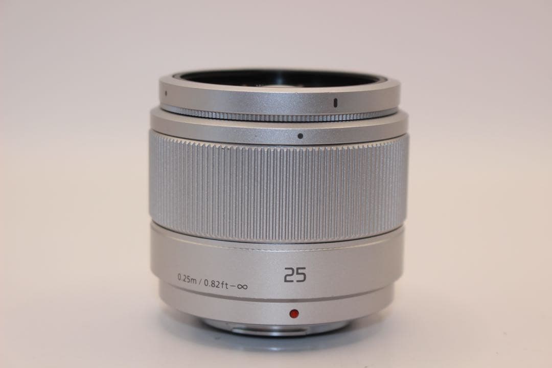 まい♡様★小型軽量★ LUMIX 単焦点レンズ　G 25mm H-H025 パナ