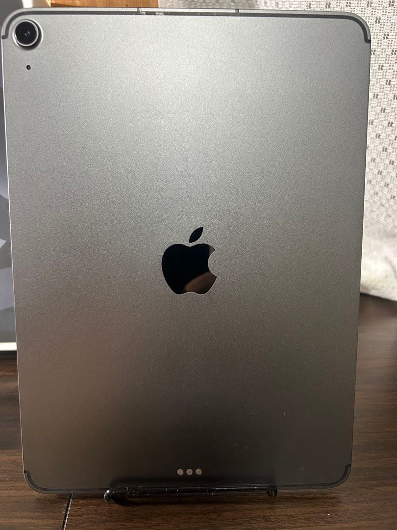 iPad Air 第5世代　スペースグレイ　64GB