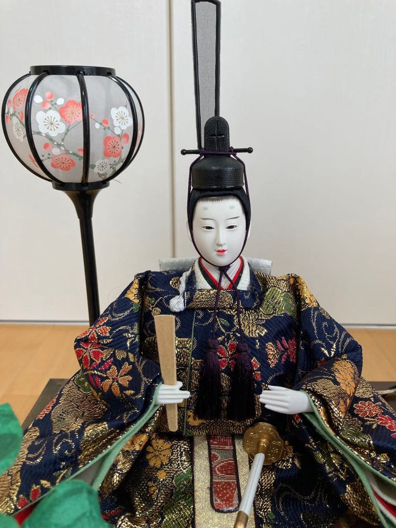 【美品】雛人形 ガラス製ディスプレイケース、ライト付き　送料込み！