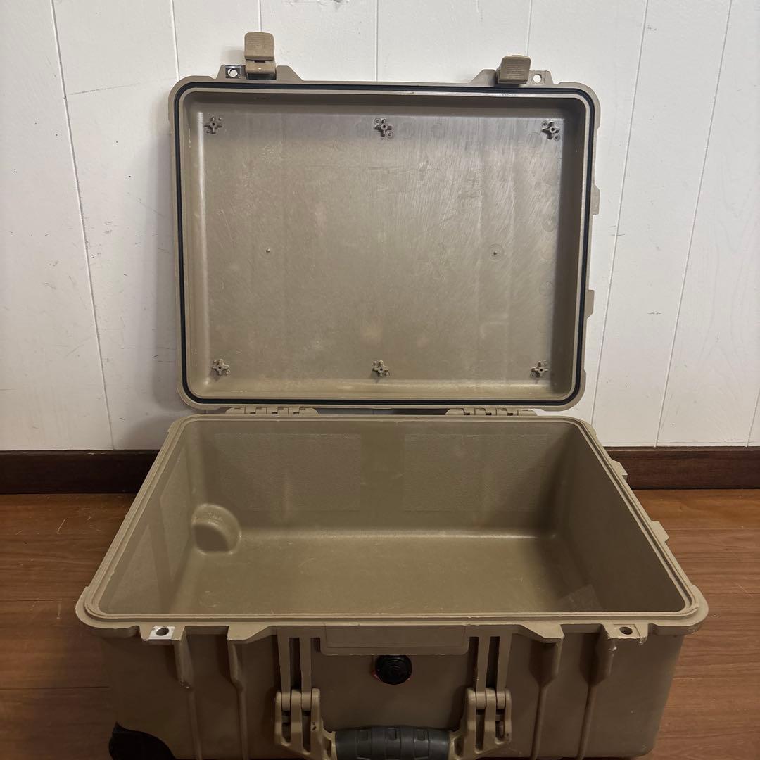 米軍放出品　PELICAN CASE 1560ペリカンケース 送料無料　⑤