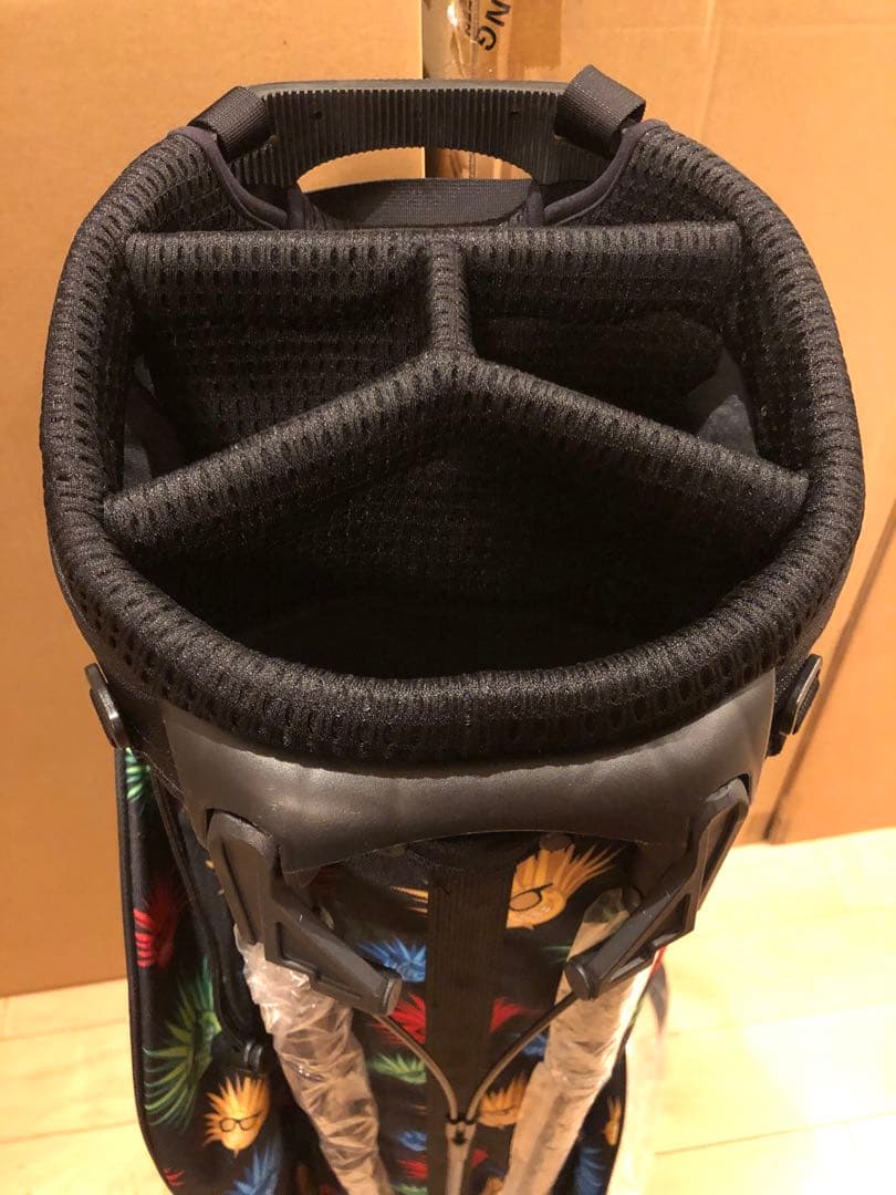 新品　SCOTTY CAMERON ゴルフバッグ・キャディバッグ
