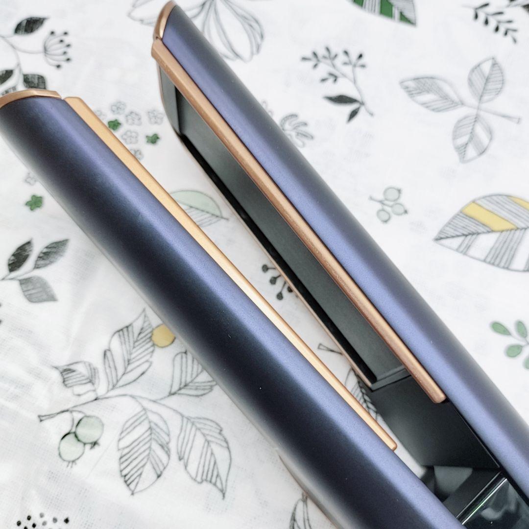 ほぼ未使用⭐️最新モデル ダイソン ストレイトナー ドライヤー ストレート