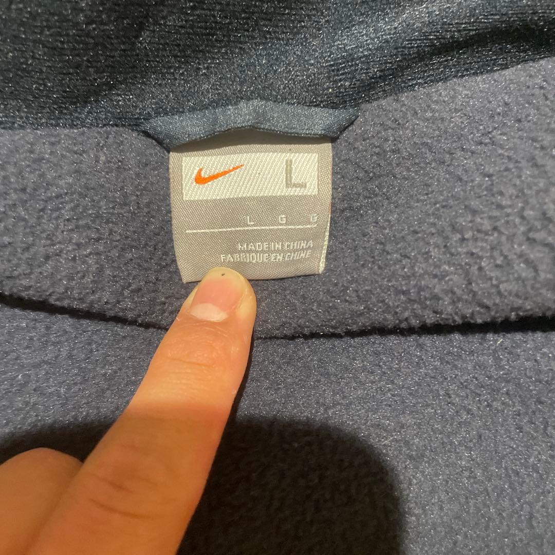 バルセロナ　ナイキ　サッカー　ベンチコート　防寒　防風