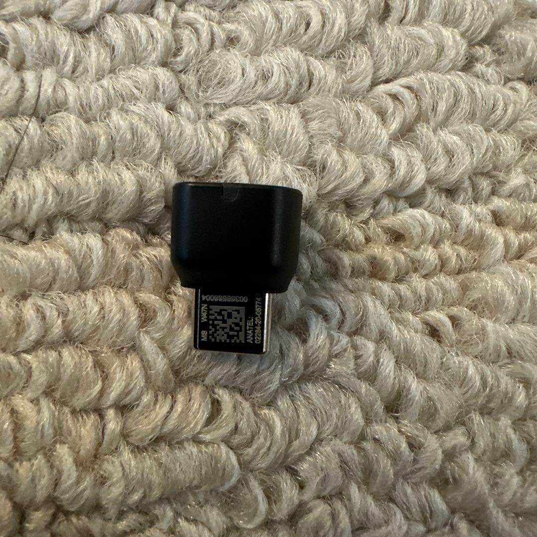 Jabra Evolve2 75 （充電スタンド•ケース付き）