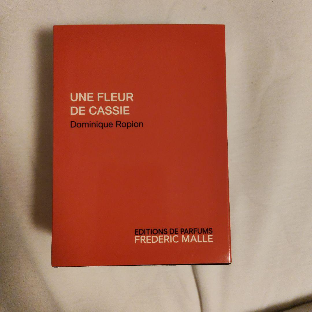 s*t様 UNE FLEUR DE CASSIE 100ml Eau de Pa