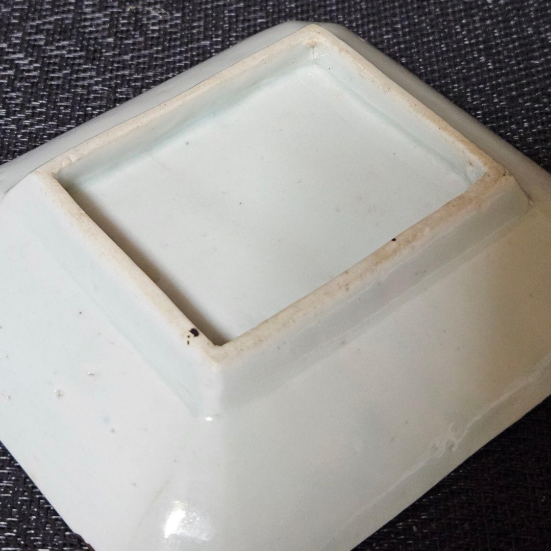 【名品古伊万里❗03】江戸時代前期　藍九谷　方身代り　墨弾き技法　花唐草文様皿