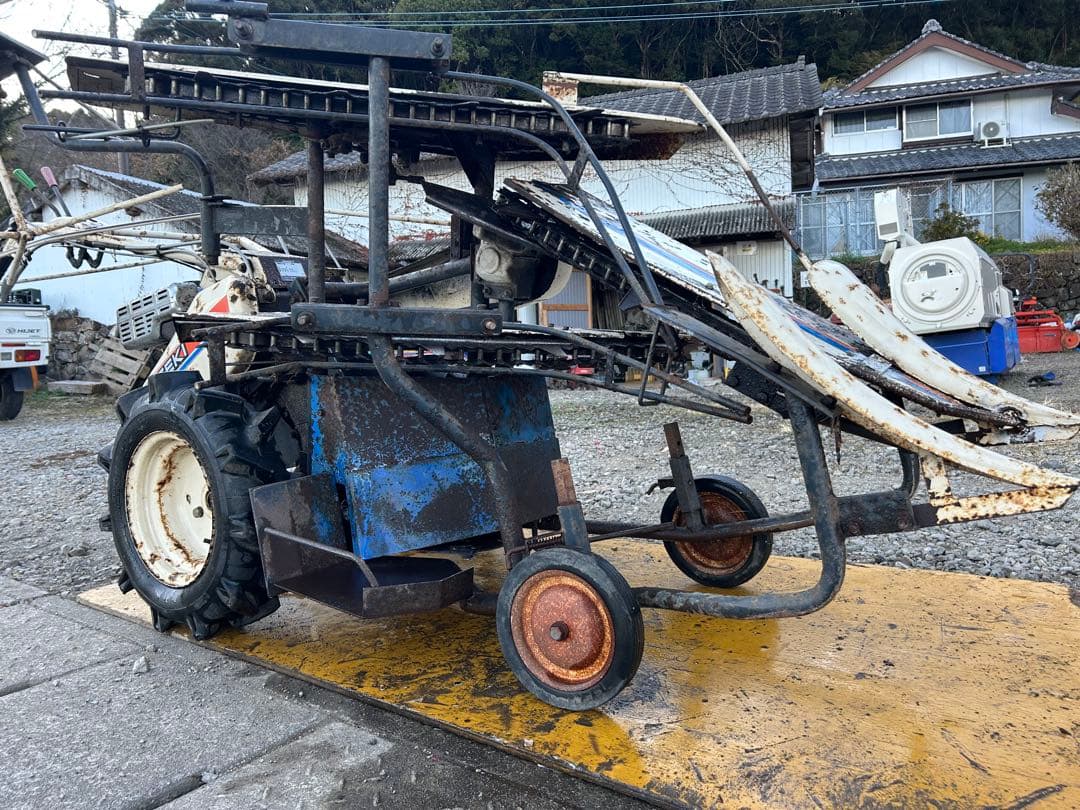 イセキ　コーンカッター　コーンハーベスタ コーン刈取機 RC100 動画あり