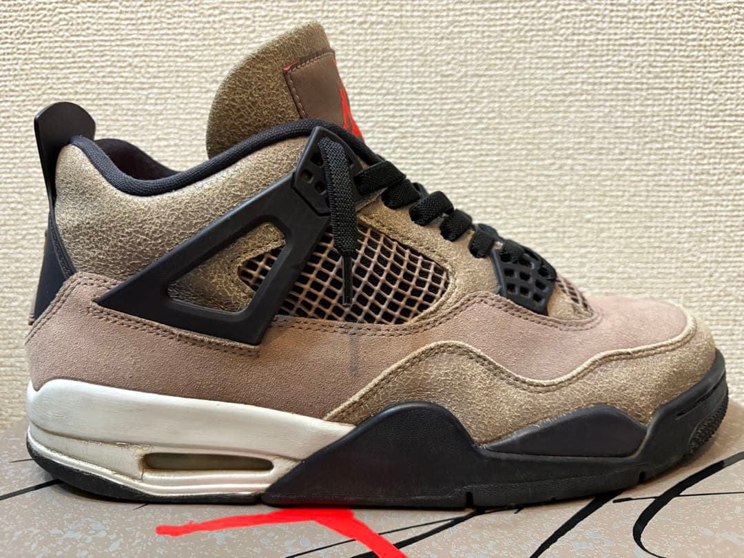 AIR JORDAN 4 \"TAUPE HAZE\" トープヘイズ27cm