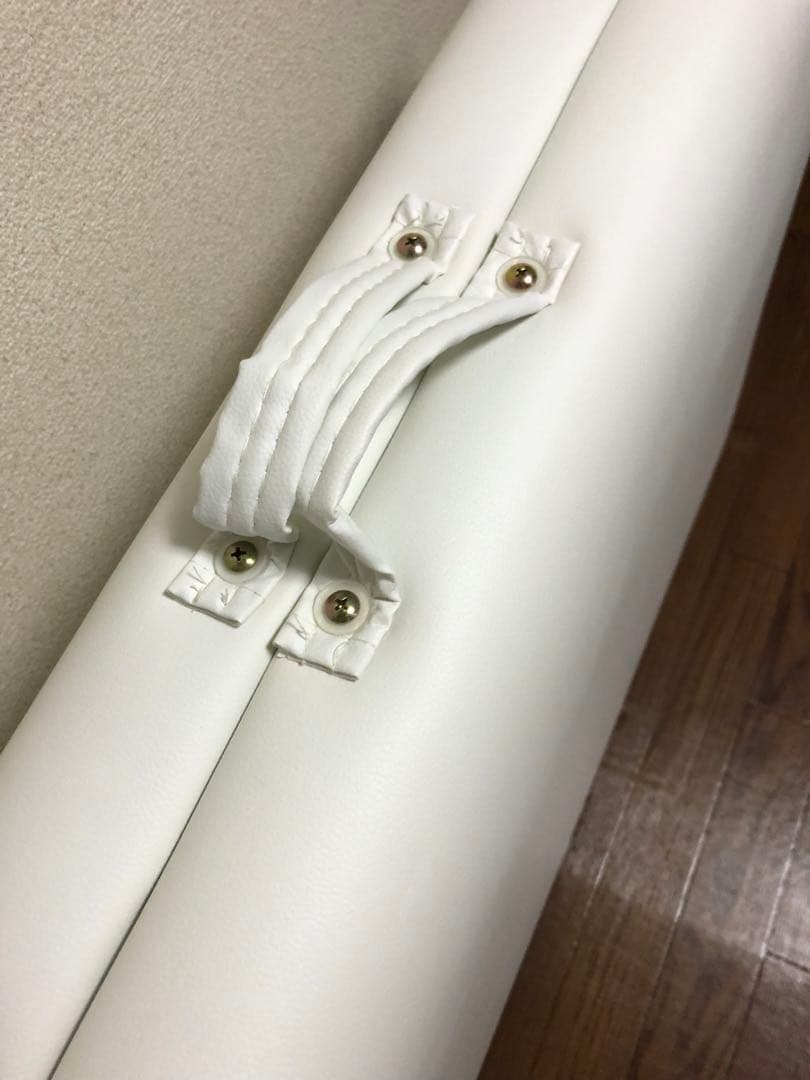 折りたたみエステベッドホワイト ビューティーガレージ