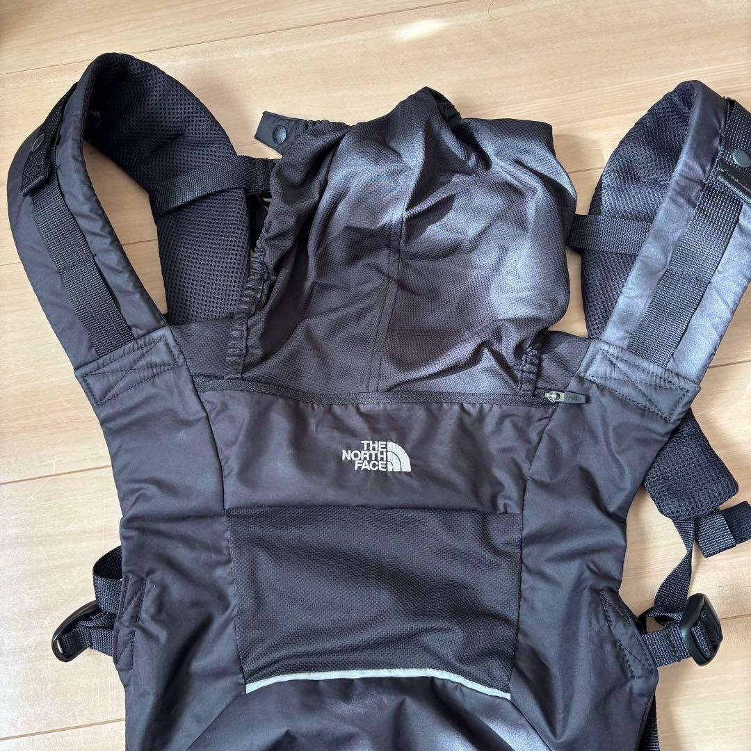 ノースフェイスTHE NORTH FACE 抱っこ紐 黒　収納袋/説明書付き